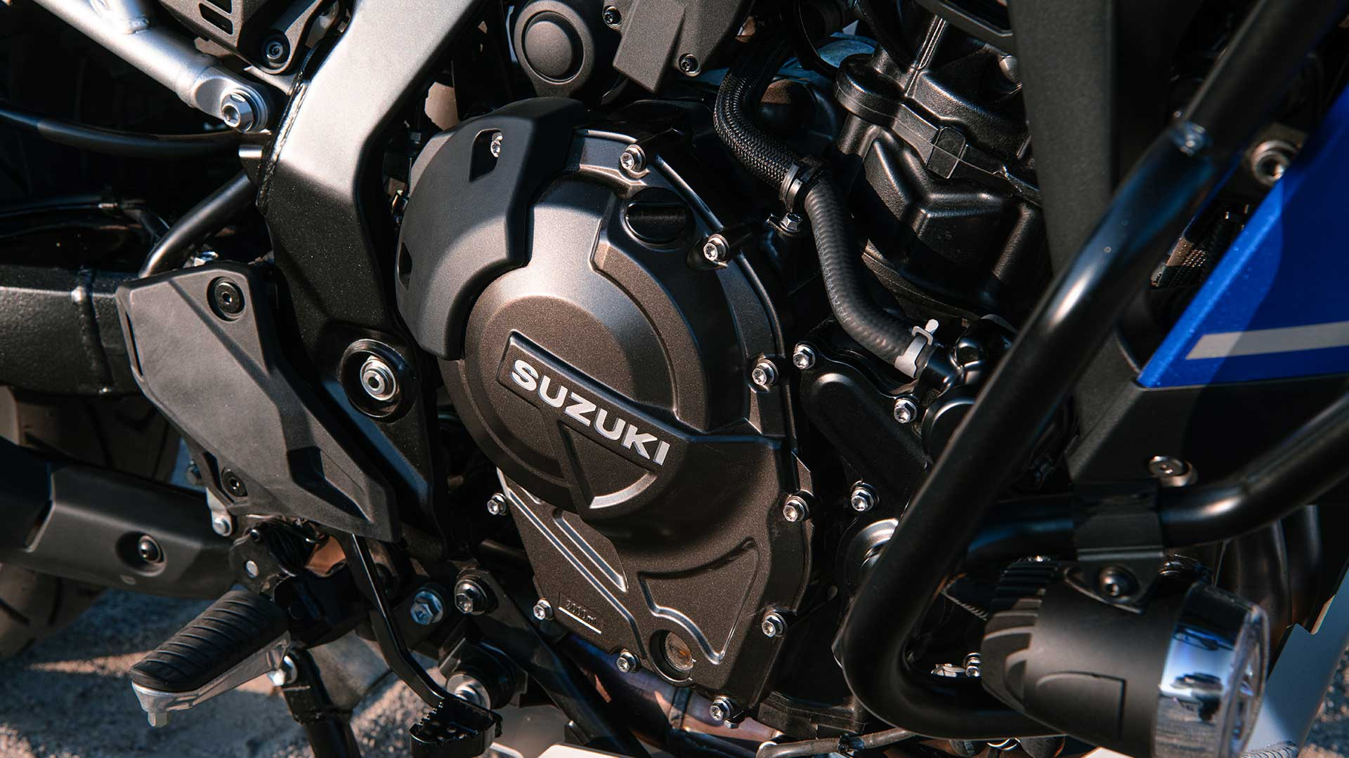 Motor de 776 cc, paralelo-twin 270° com Cross-Balancer